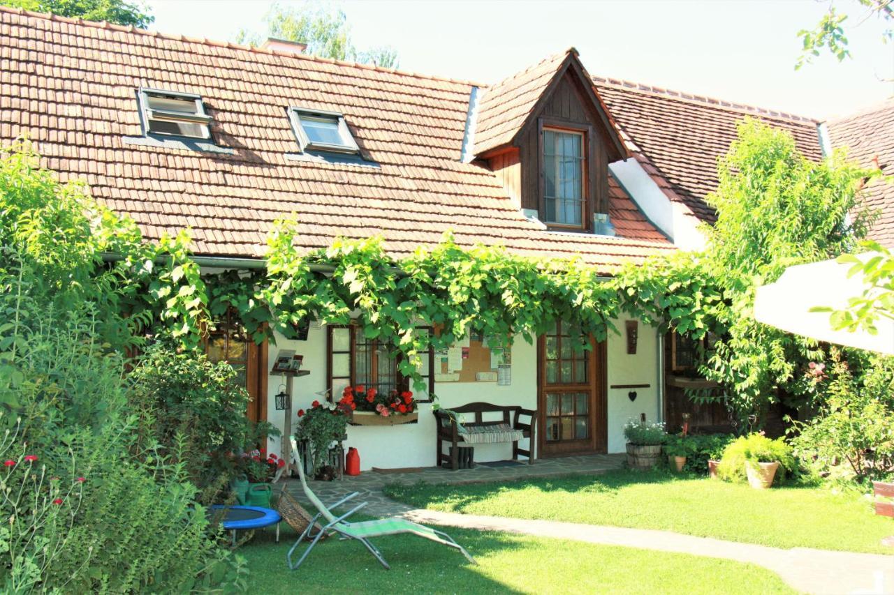 Apartment Altes Gehoeft Am Lormanberg Kirchberg an der Raab