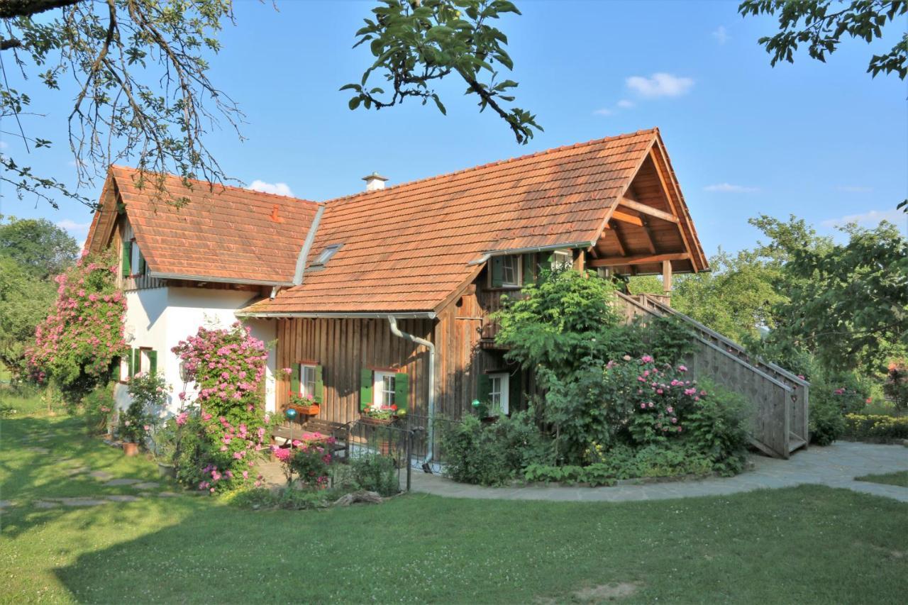 Apartment Altes Gehoeft Am Lormanberg